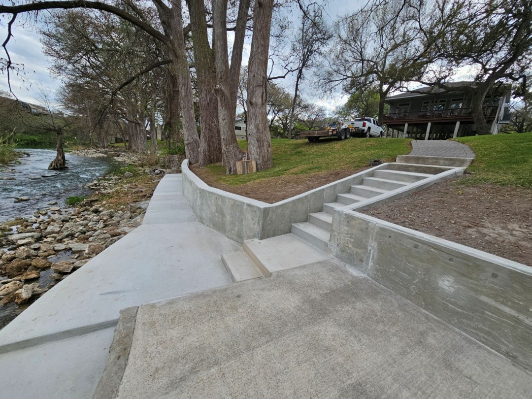 residential concrete walkway
